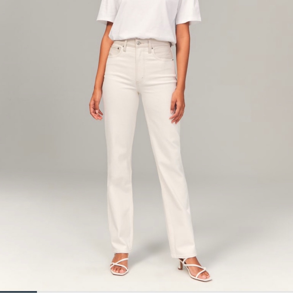 Abercrombie 90s Straight Ultra High Rise Jeans